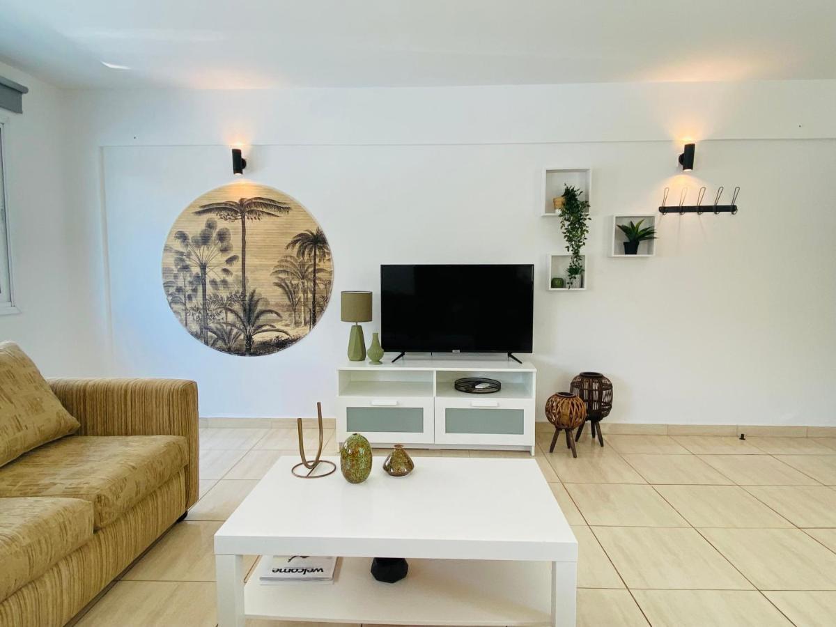 Serena'S 2-Br Apartment In ラルナカ エクステリア 写真