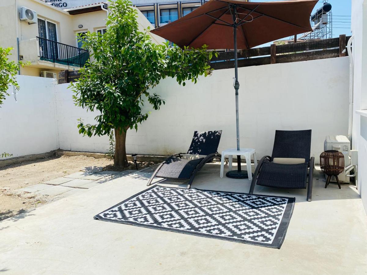 Serena'S 2-Br Apartment In ラルナカ エクステリア 写真