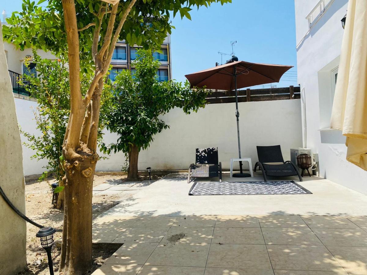 Serena'S 2-Br Apartment In ラルナカ エクステリア 写真